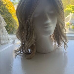 Wavy Day Wig in Shaded Sand Blond with Natural Texture and Volume